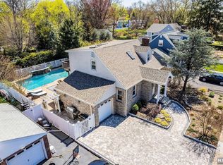 967 River Rd, New Milford, NJ 07646