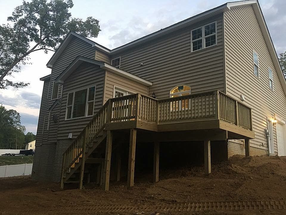 2nd image of 2204 Saint Margaret Blvd