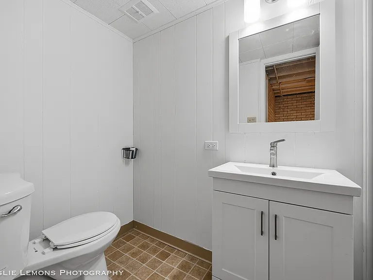 4089 Western Ave — Photo 3