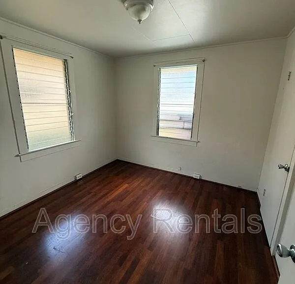 1141 Rycroft St #A — Photo 3
