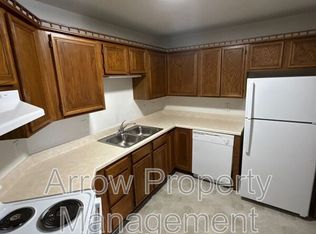 205 E Arbor Ave #305G, Bismarck, ND 58504