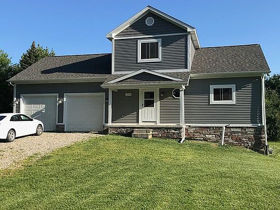 Stone/ vinyl /shake on front