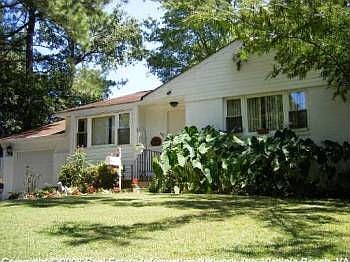 1st image of 440 Pelican Ln