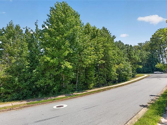 5th image of 1179 Woodtrace Lane
