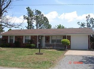 702 N Elm St, Marlow, OK 73055