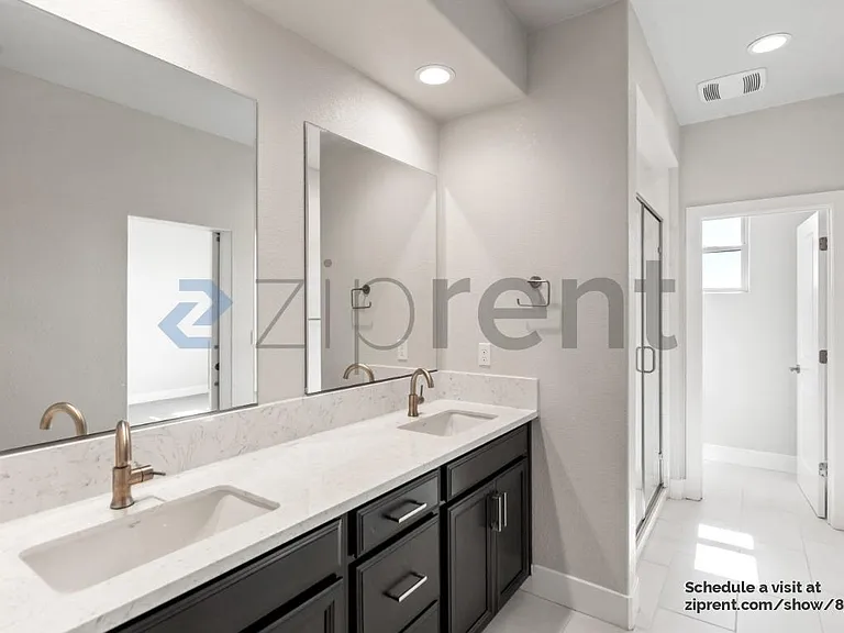 1757 Hazelnut Ln — Photo 21
