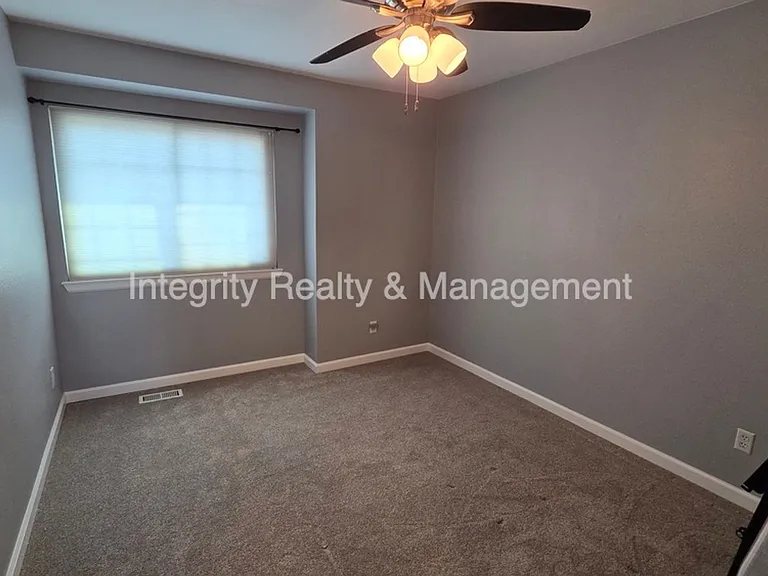 5056 Weeping Willow Cir — Photo 25