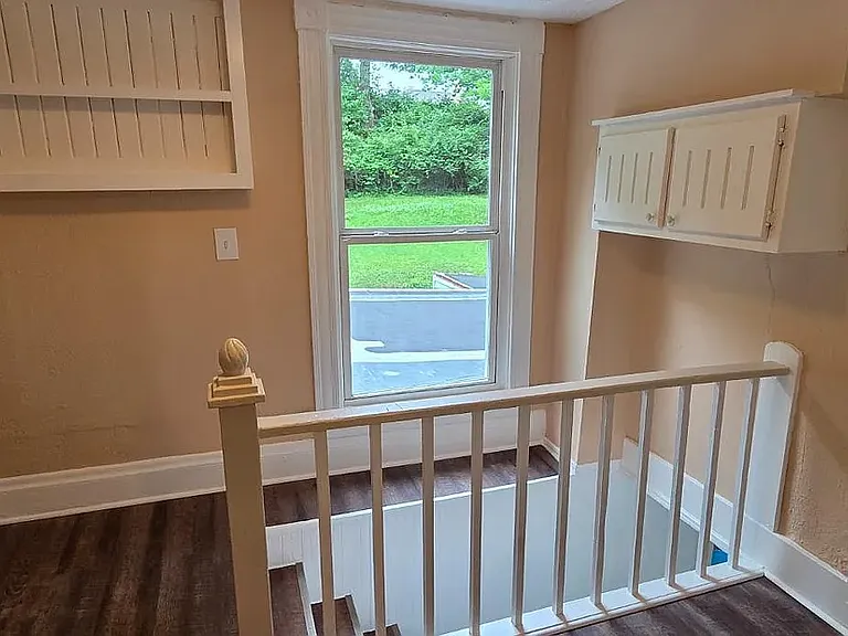 2824 Sterrett Ave — Photo 13