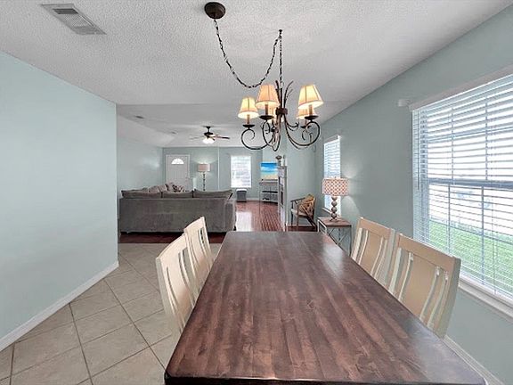 5th image of 404 Mirabelle Dr