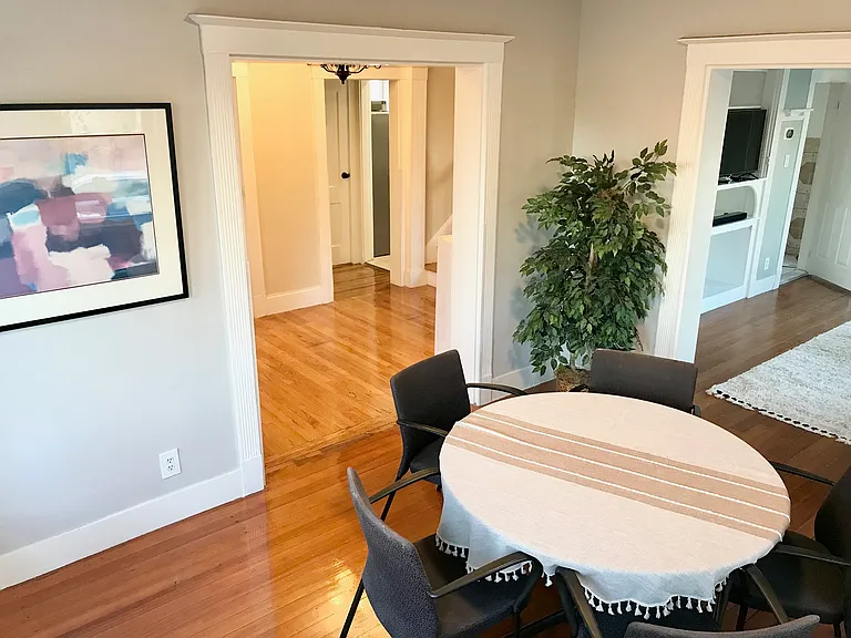 1 Haley St — Photo 10