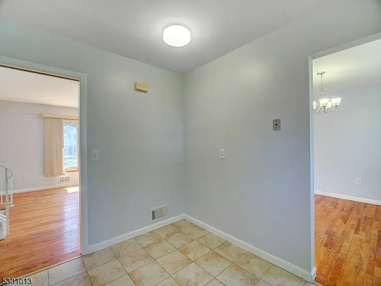 17 Brook Pl — Photo 10