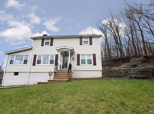 1 Kent Rd, White Plains, NY 10603