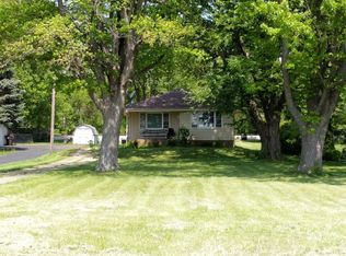 14029 N River Beach Dr, Chillicothe, IL 61523