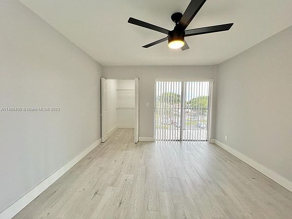 4th image of 17000 NW 67th Ave APT 420
