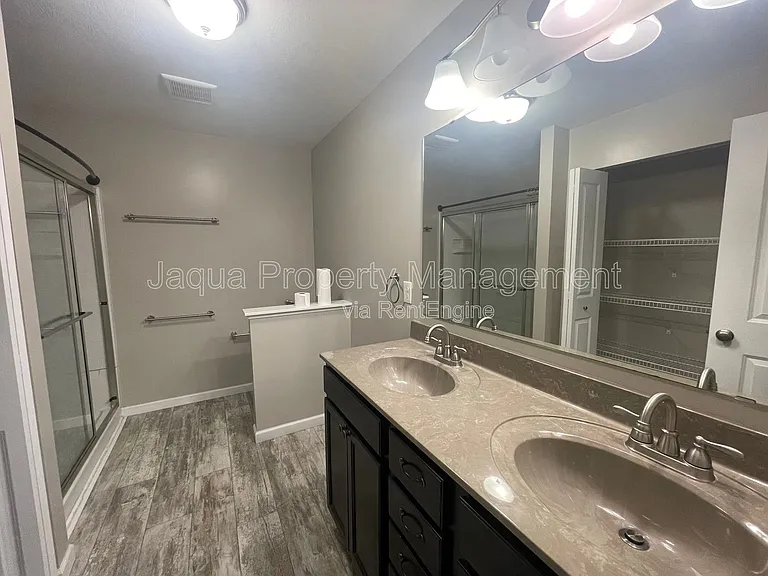 10950 Poplar Bluff Ct — Photo 9