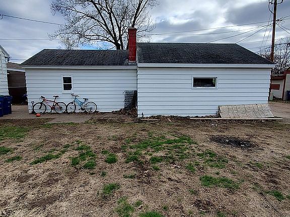 4th image of 1032 S 10th Ave