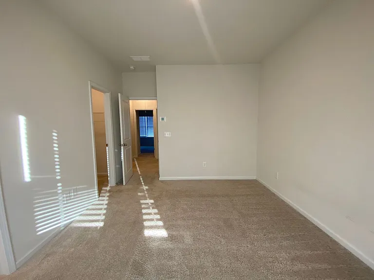 1103 Johns Walk Way — Photo 34