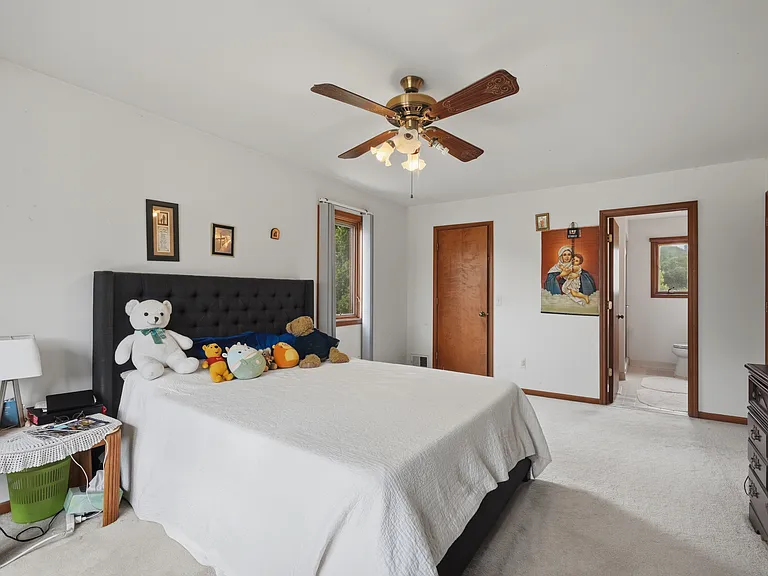 41605 Waterfall Rd — Photo 18