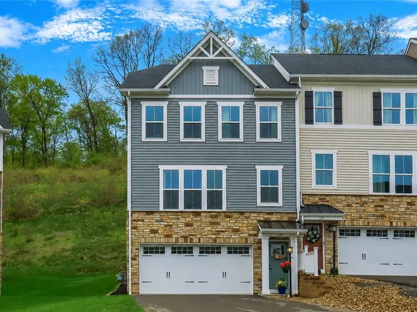 133 Moyer Hill Dr, Cranberry Township, PA 16066