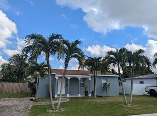 7585 SW 30th Ter, Miami, FL 33155