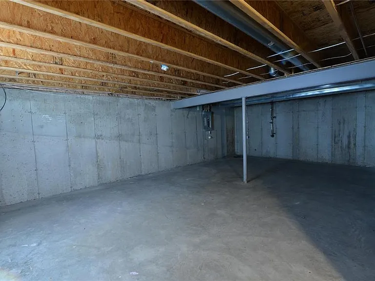 4644 Richmond Forest Dr — Photo 39