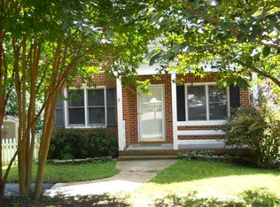 1602 Danhurst Dr, Midlothian, VA 23113