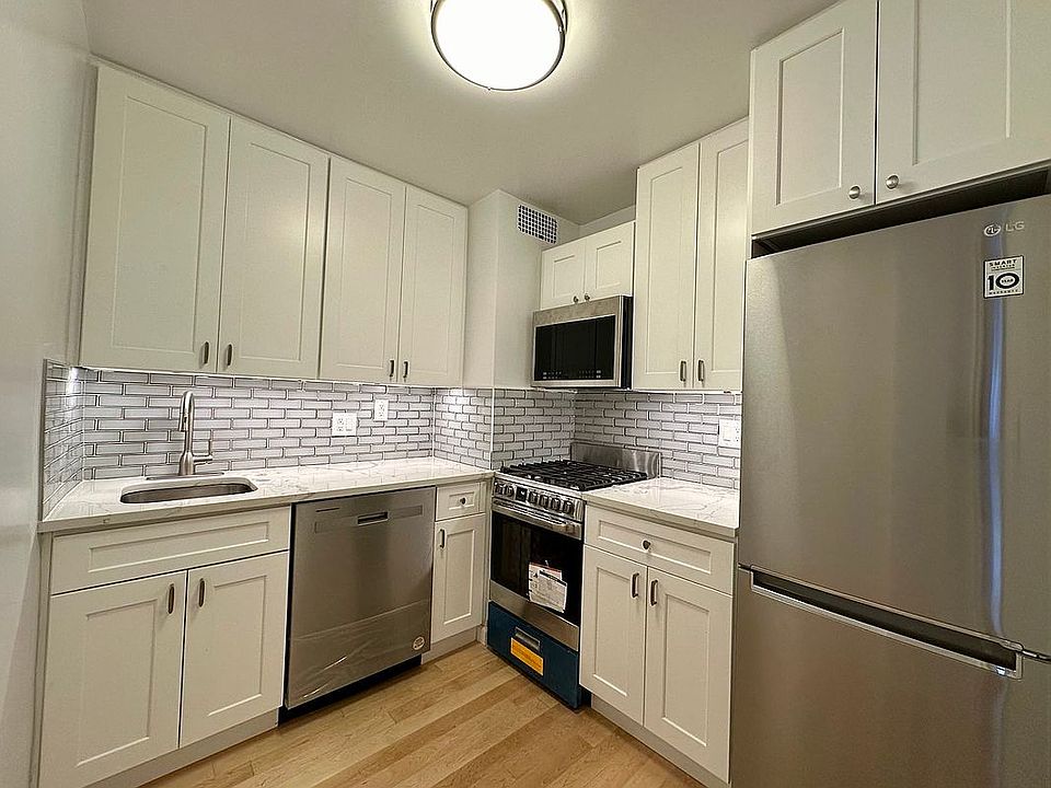 1st image of 305 E 40th St APT 9B