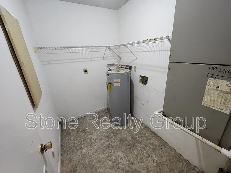 2480 E Clayton Dr — Photo 7