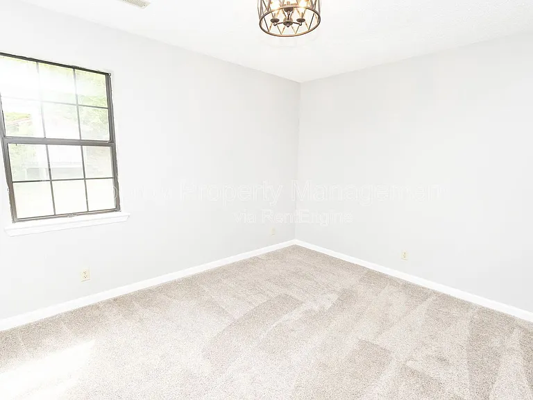 6114 Sasha Ln — Photo 16