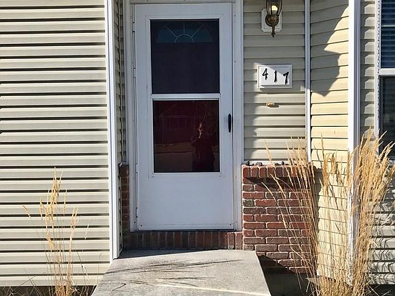 2nd image of 417 N Creighton Way