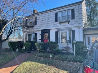 27 Birch Lane, Valley Stream, NY 11581