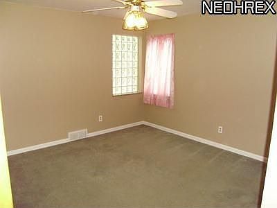 5th image of 3539 Rocky River Dr