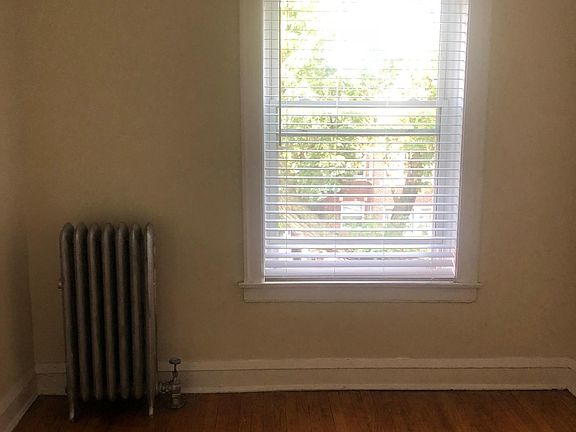 2nd image of 7711 S Aberdeen St #3