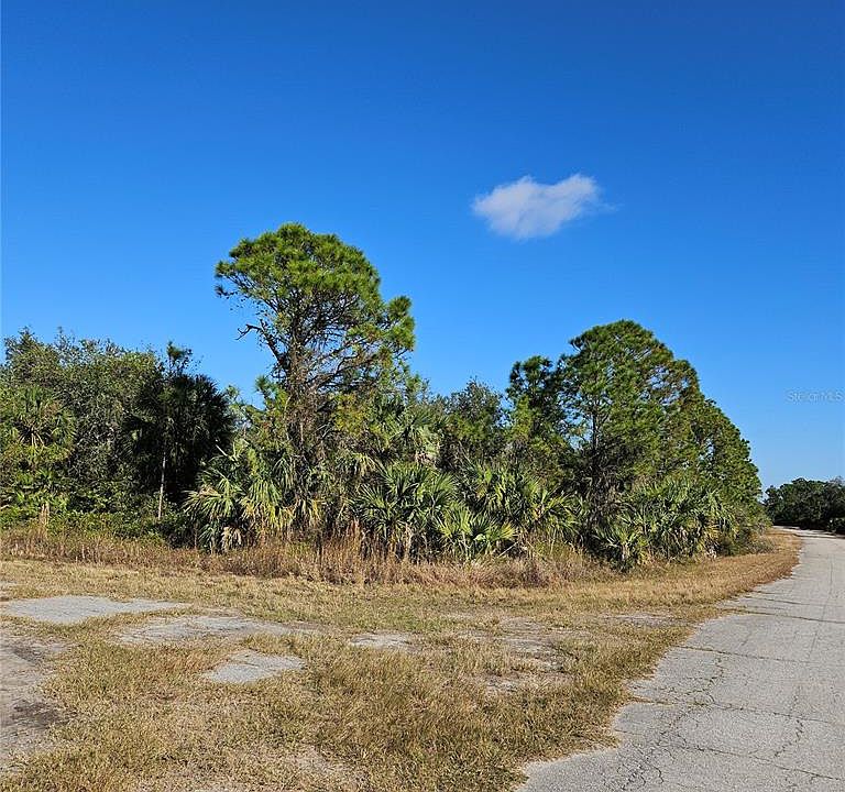 1st image of Custer Cir Lot 10