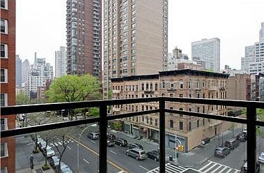 4th image of 85 E End Ave APT 11C