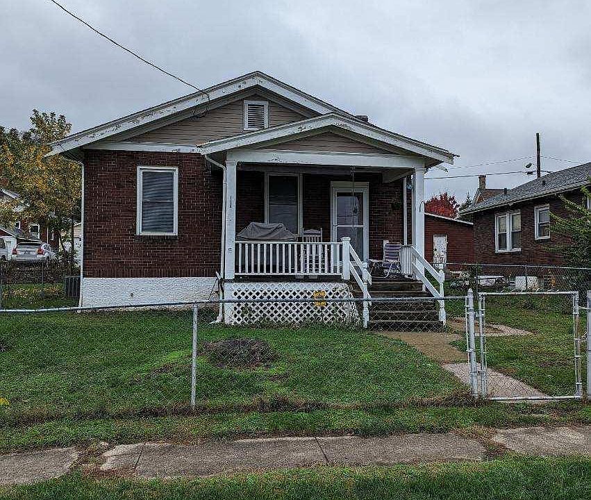 1st image of 1212 2nd St