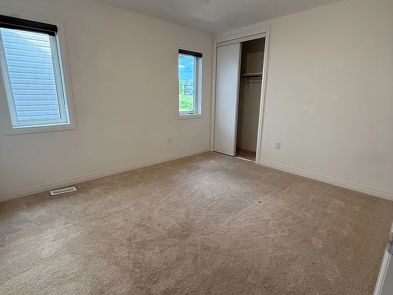 17 Casserley Cres — Photo 37