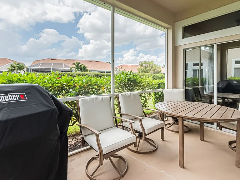 12855 Devonshire Lakes Cir — Photo 23