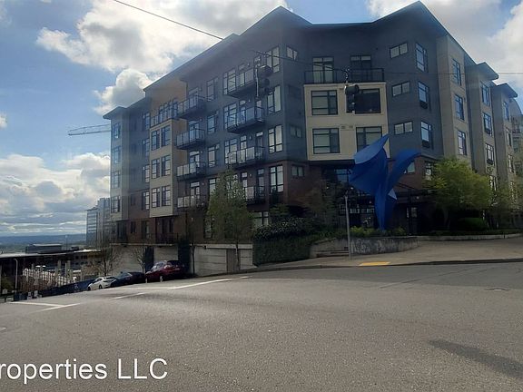 3rd image of 1501 Tacoma Ave S Unit 515