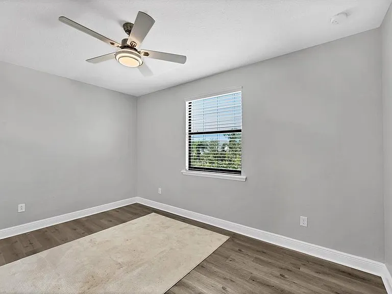 6104 Champions Row St — Photo 40