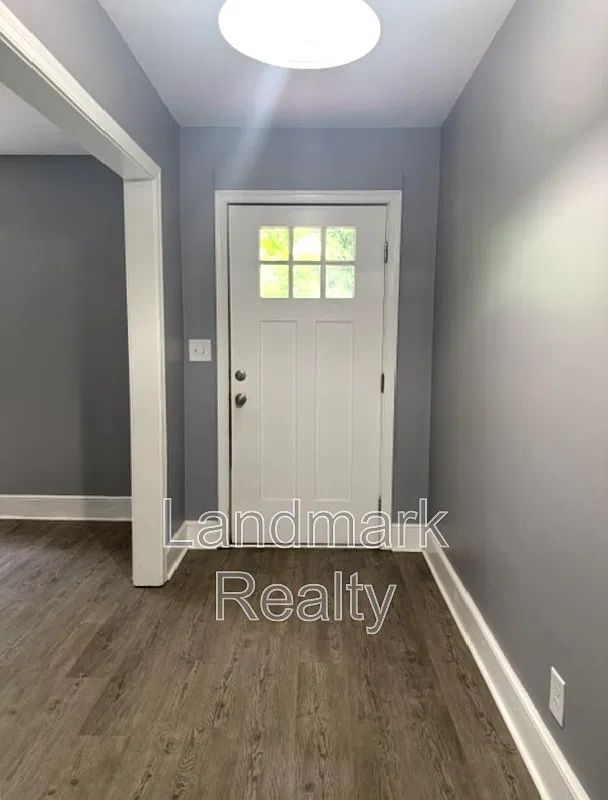 4 bed, 3.0 bath, $1,650 — Photo 3