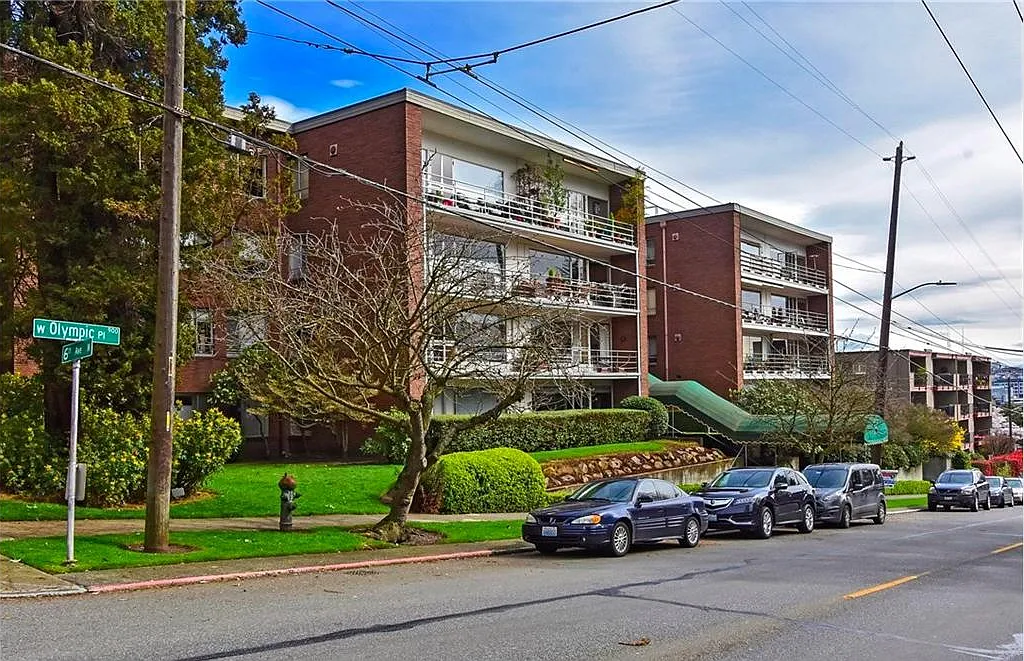 1 bed, 652 sqft, $2,200 — Photo 2