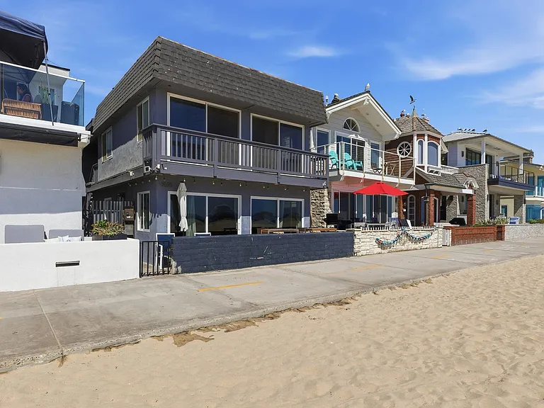 3010 W Oceanfront — Photo 4