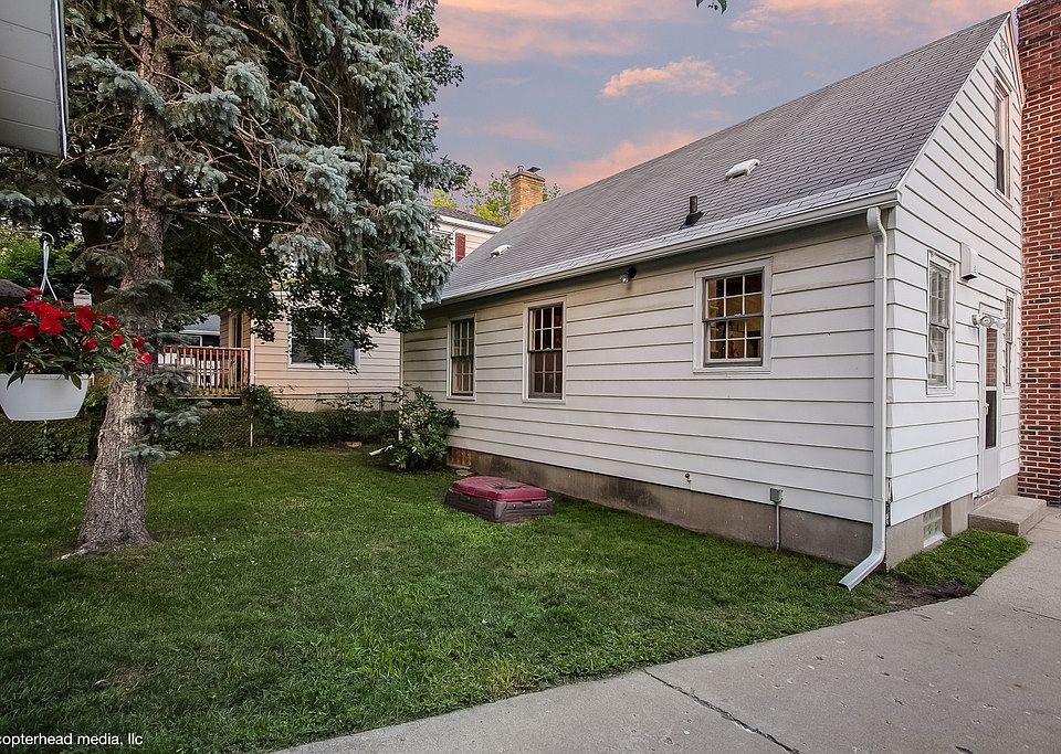 1st image of 1139 Nevada St SE