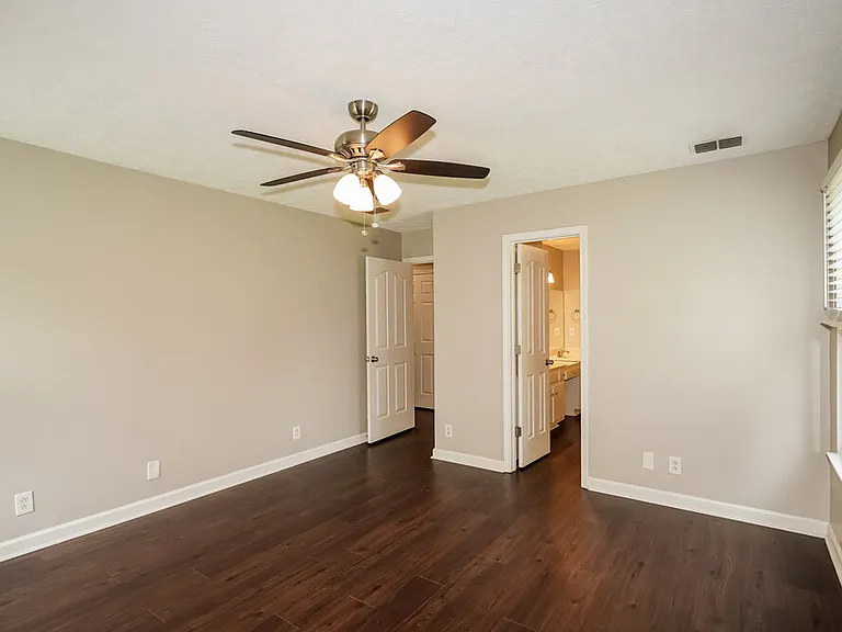 1231 Azure Way — Photo 8