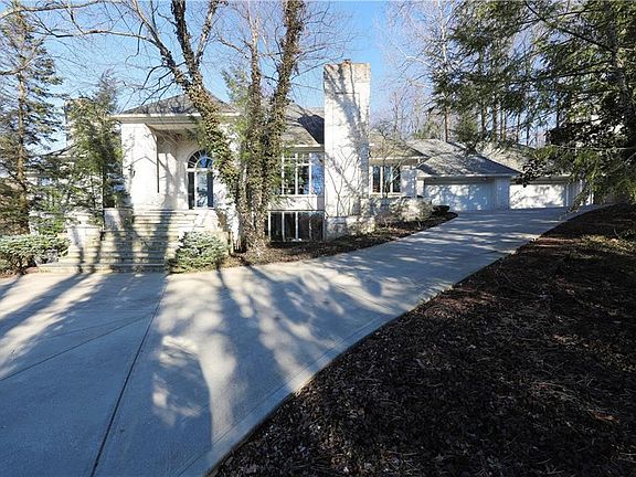 2nd image of 7611 William Penn Dr
