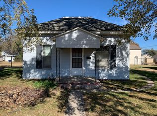 717 E 8th St, Concordia, KS 66901