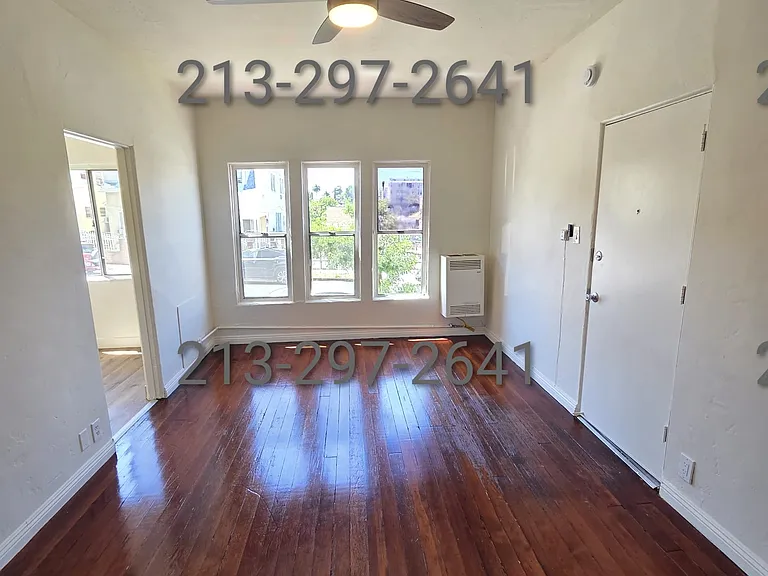 118 S Lake St #1 — Photo 1