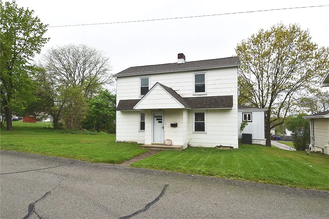 9053 Oak St photo 1