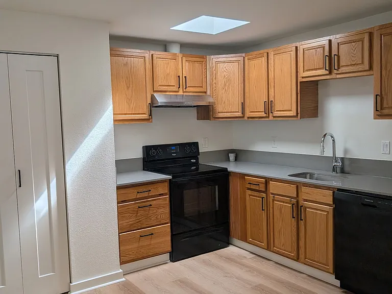 14600 SE 176th St #W11 — Photo 3